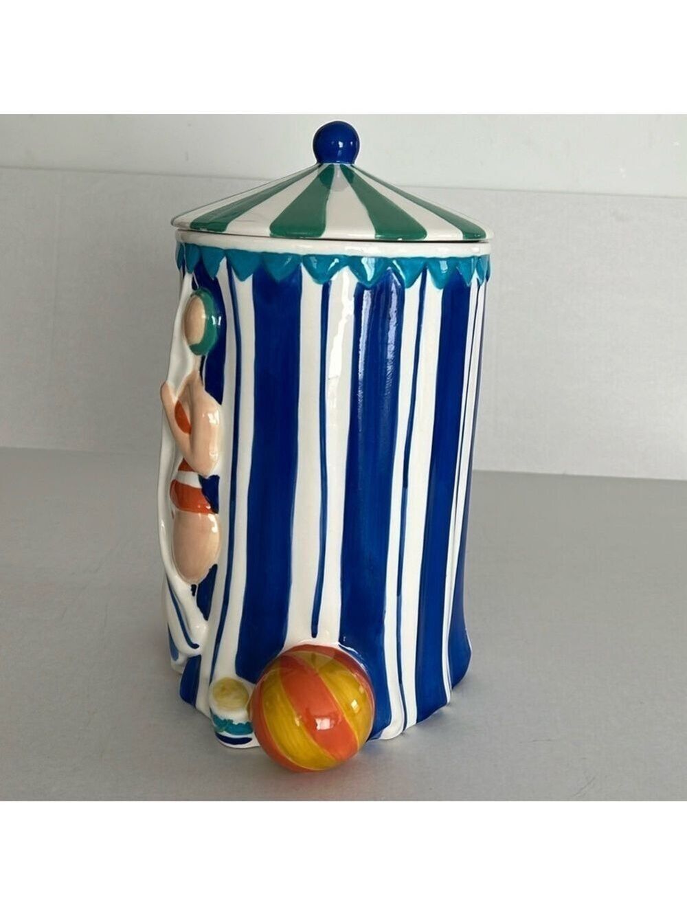 Vintage Enesco Daniel Dela Cruz Beach Cabana Cookie Jar Pool Party Summer Decor - Picture 9 of 16